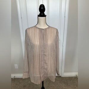Express Relaxed Portofino Button-Up Long Sleeve Blouse Sheer Cream Pattern
